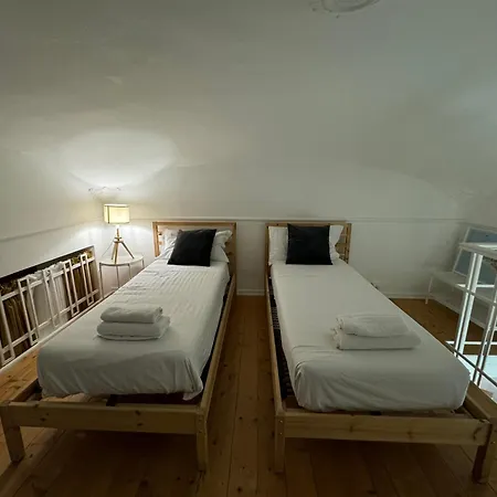 Colonna Holiday Home-3